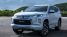 Mitsubishi Pajero Sport 2020 gây sốt với loạt 'vũ khí' mới, đe dọa 'đánh gục' Toyota Fortuner