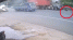 Người phụ nữ đi xe máy sang đường bất chấp bị container tông văng xa dẫn đến chấn thương nặng 