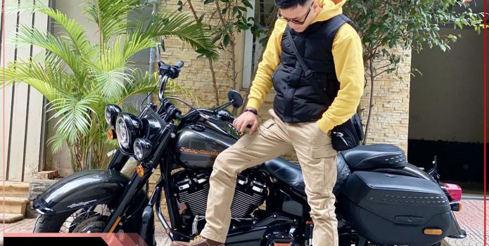 Diễn viên Hồng Đăng tậu siêu xe Harley Davidson Heritage giá hơn 800 triệu đồng