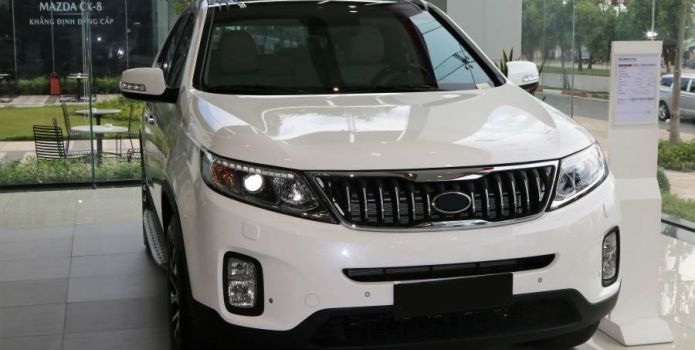 Toyota Fortuner 'hết hồn' với chiêu giảm giá hàng trăm triệu của đối thủ Hàn Quốc