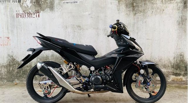 Honda Winner độ siêu hấp dẫn với phong cách hoài cổ