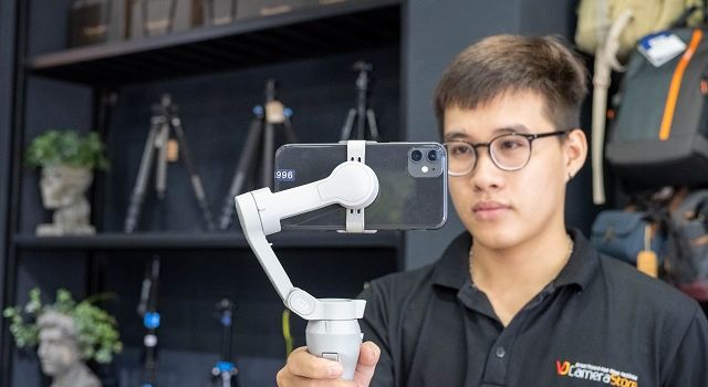 Đánh giá chi tiết DJI OM4 (Osmo Mobile 4): Gimbal điện thoại đáng mua nhất 2020!