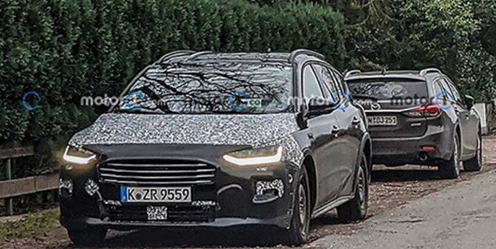 Ford Focus thế hệ mới lộ nguyên hình, sẵn sàng cho Honda Jazz, Toyota Yaris ‘ngửi khói’