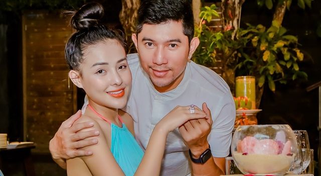 Ngân 98 nhảy nhót, Lương Bằng Quang làm hành động phản cảm