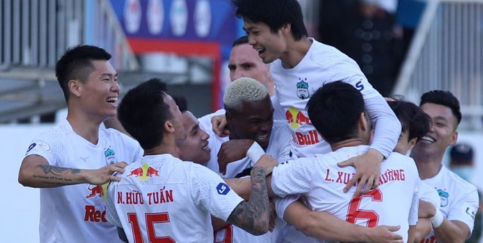 HAGL là vua sân nhà, đại diện Thủ Đô 'hủy diệt' sân khách ở V.League 2021