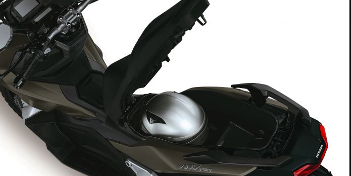 Chi tiết 'kẻ thế chân' Honda SH 150i: Giá 73 triệu, 'mượt mà' từ thiết kế đến động cơ