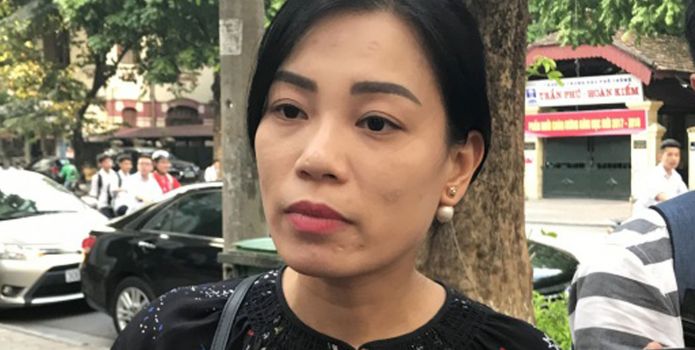 Giữa lúc Hoài Linh bị truy vấn 13 tỷ, vợ Xuân Bắc bất ngờ lên tiếng chia sẻ về việc ăn tiền từ thiện