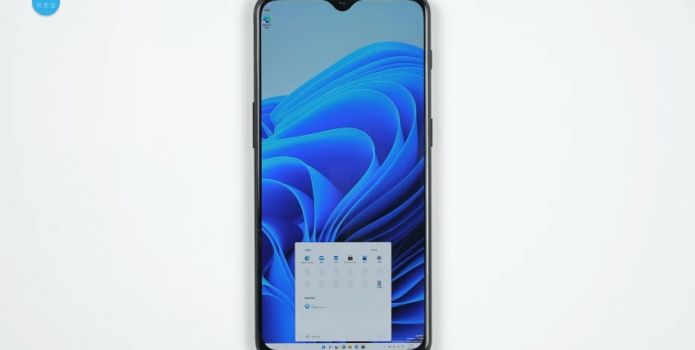 'Pháp sư Trung Hoa' cài windows 11 lên điện thoại Oneplus 6T chơi được cả game