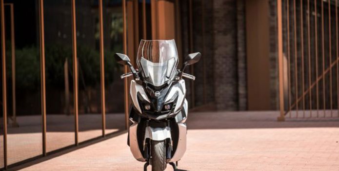 Honda SH 150i run rẩy vì siêu đối có giá tương đương nhưng sức mạnh gấp 1,5 lần ‘Vua tay ga’