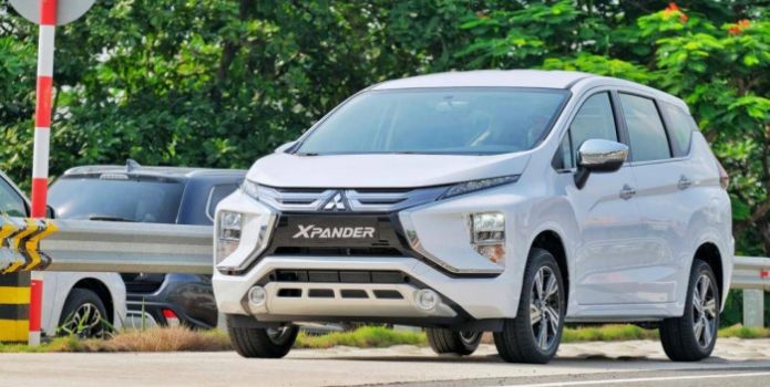 Mitsubishi Xpander thể hiện sức mạnh tuyệt đối, đè bẹp cả Toyota Innova và ‘Tiểu Fortuner’