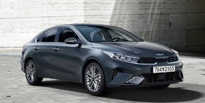Kia Cerato 2022 ra mắt khách Việt trong tuần tới, nhiều đại lý rục rịch nhận cọc