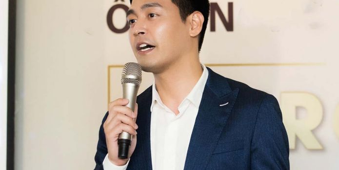 MC Phan Anh bất ngờ nói thẳng về ồn ào từ thiện cũ: ‘Chắc chắn tôi có tham, nhưng không tham tiền'