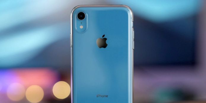 Apple 'chơi lớn': Cho người dùng một chiếc iPhone XR miễn phí khi phải giữ máy lại sửa chữa