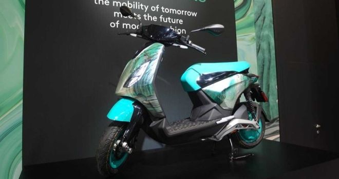 ‘Kẻ soán ngôi’ Honda Vision trình làng: Thiết kế đậm chất nghệ thuật, trang bị hiện đại