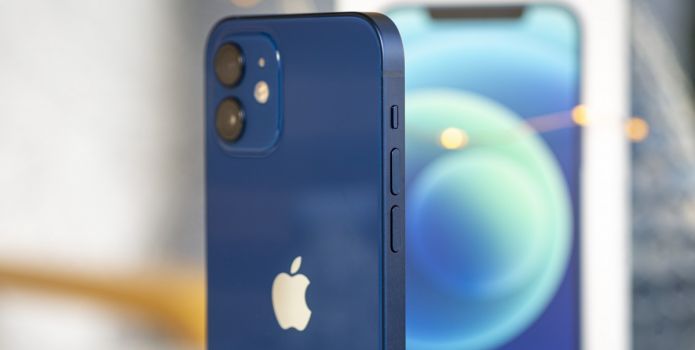 iPhone 12 giảm giá mạnh trong tháng 1/2022: Cơ hội mua iPhone đời cao giá hời cho khách Việt
