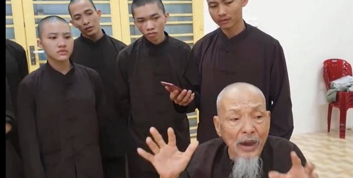 CĐM ngán ngẩm khi biết người đứng đầu Tịnh Thất Bồng Lai vẫn ấp ủ 1 điều dù bị phản đối kịch liệt