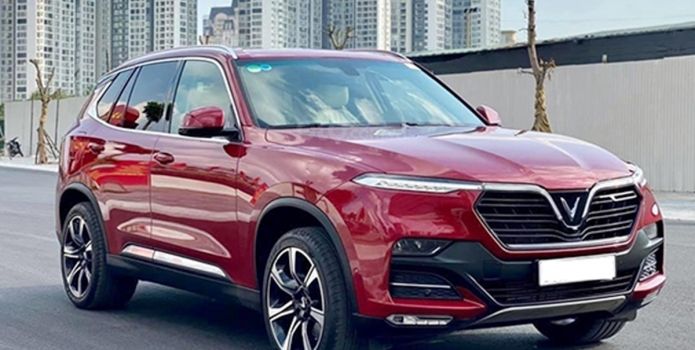 Tin xe hot 16/1: VinFast Lux SA2.0 có giá lăn bánh hấp dẫn khó tin, khách Việt nô nức tậu xe
