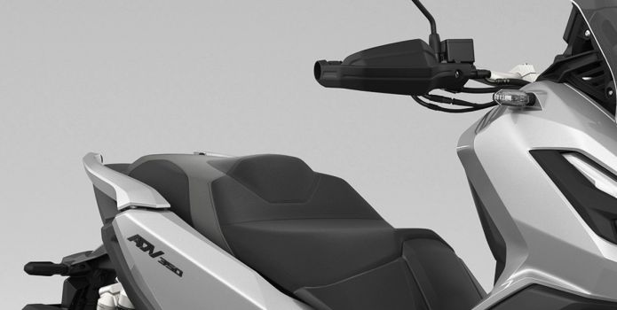 Honda giới thiệu mẫu xe ga mới giá ngang Honda SH 150i 2021 ở Việt Nam khiến dân tình ‘mê mể mề mê’