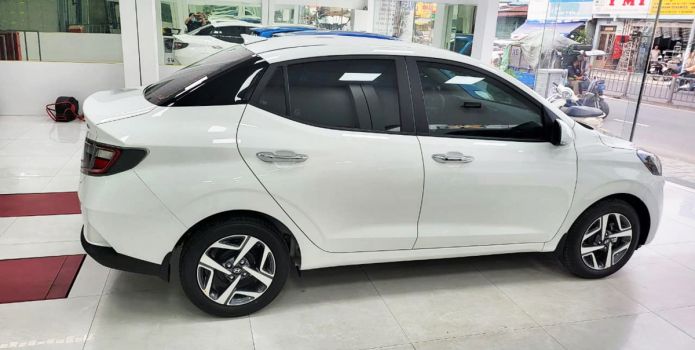Dân tình 'bấn loạn' trước chiếc Hyundai Grand i10 2022 có giá không tưởng: Cơ hội hốt xe cực ngon!