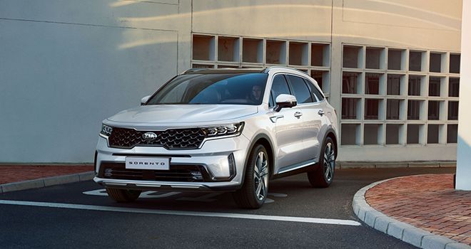 Giá lăn bánh Kia Sorento tháng 5/2022: Ưu đãi hấp dẫn, soán ngôi Toyota Fortuner và Hyundai Santa Fe
