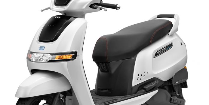 Mẫu xe máy giá 30 triệu gây sốt với thiết kế đẹp như Honda Vision 2021 Việt, công nghệ là điểm nhấn