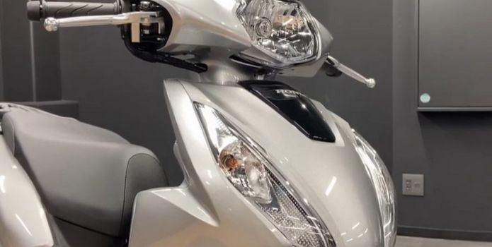 Honda Vision bản Nhật về đại lý với giá 42 triệu, hứa hẹn bùng nổ doanh số nhờ diện mạo đẹp mê mẩn