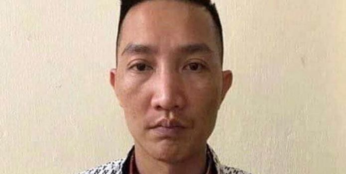 Rầm rộ hình ảnh Huấn Hoa Hồng phải lên đồn công an, sự thật khiến dư luận không khỏi xôn xao