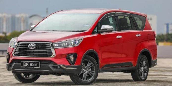 Toyota Innova 2022 bất ngờ nhận loạt nâng cấp 'khủng', giá bán hứa hẹn làm khó Mitsubishi Xpander