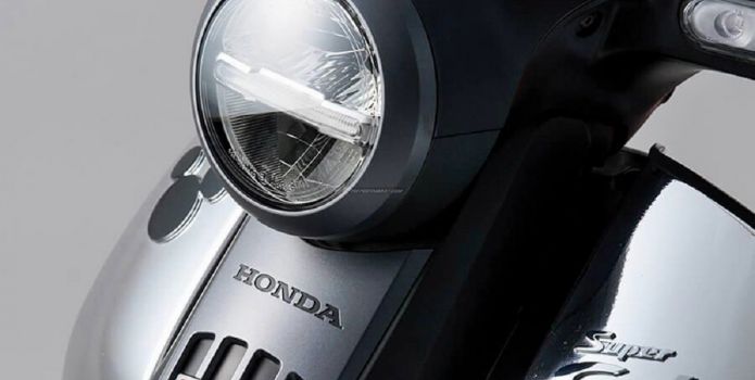 Tin xe trưa 22/3: 'Honda SH bản xe số' mở bán với giá khó tin, dân tình vội xuống tiền tậu xe