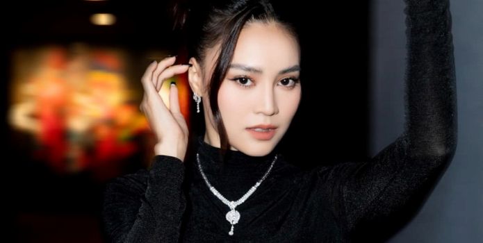 Từ chối chụp hình cùng fan, Ninh Dương Lan Ngọc vẫn được khen ngợi vì thái độ gần gũi, vui vẻ