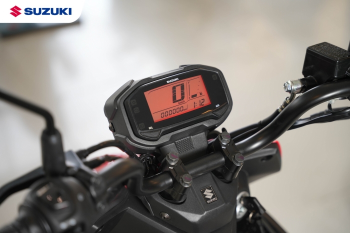 suzuki-nex-crossover-12