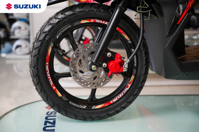 suzuki-nex-crossover-14