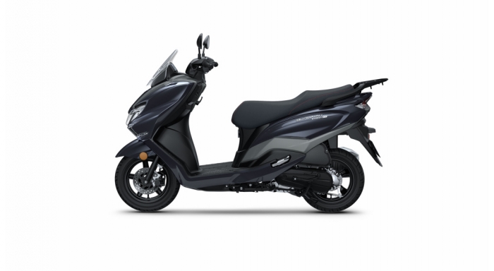 Suzuki-Burgman-125-4