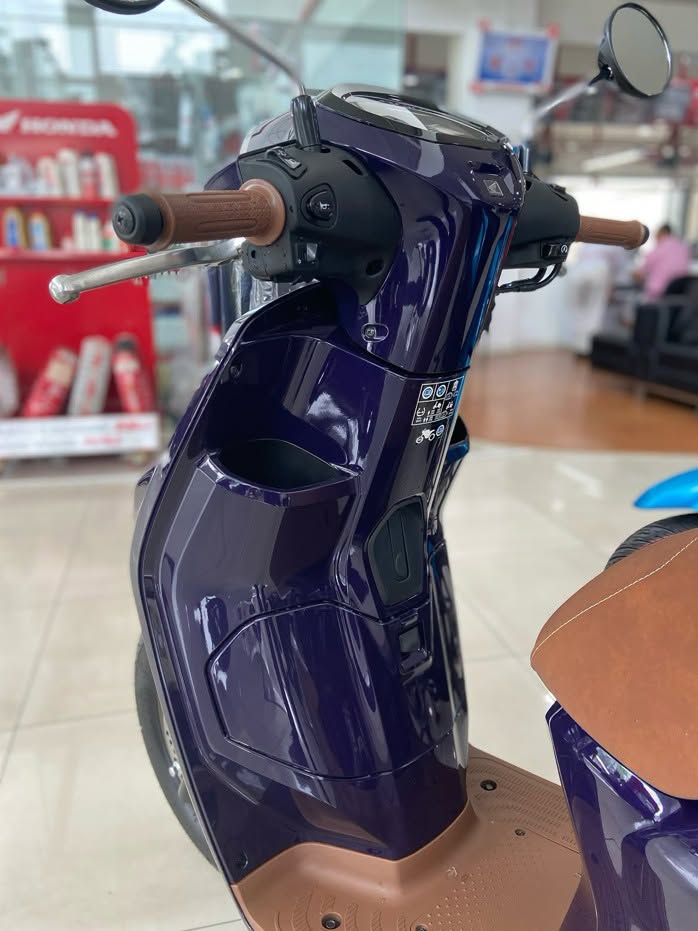 honda-stylo-160-1