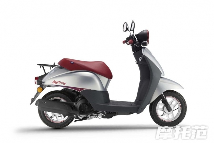 xe-ga-quoc-dan-3