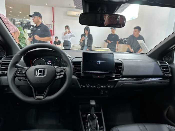 HONDA-CITY-2026-13