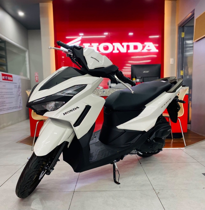HONDA-CLICK-125-13