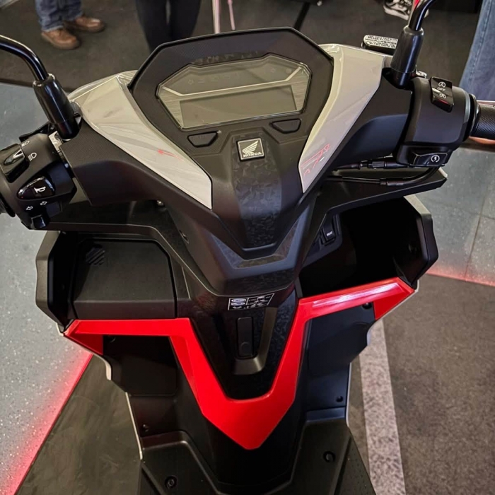 honda-click-160-6