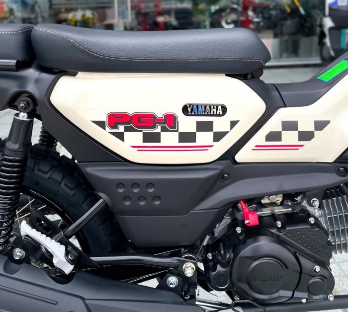 Yamaha-PG-1-2
