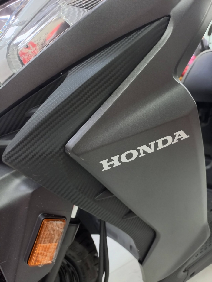 HONDA-DIO-1