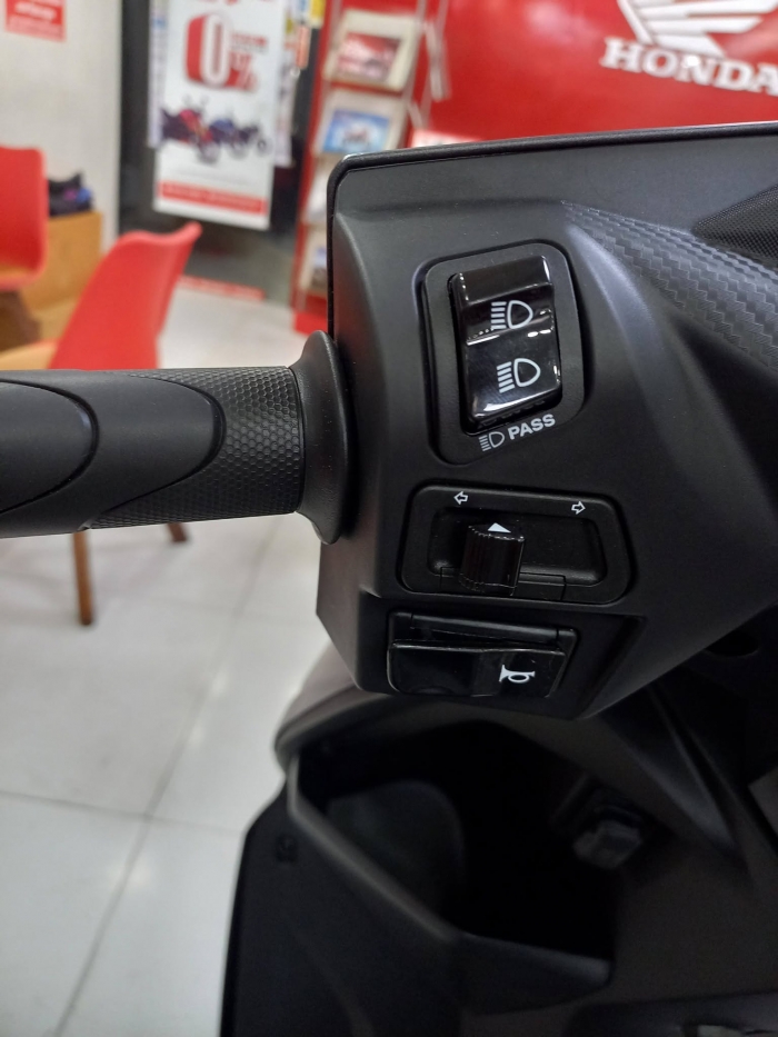 HONDA-DIO-4