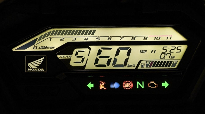 honda-xblade-3