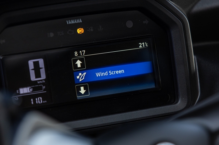 Yamaha-XMAX-TECH-MAX-6