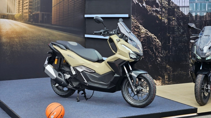 honda-adv-160-1
