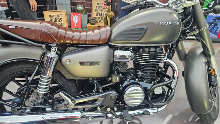 honda-gb350c-8