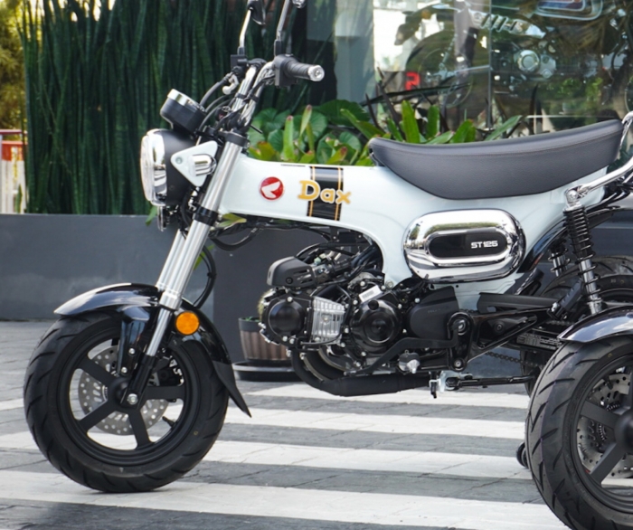 Honda-Dax-125-18