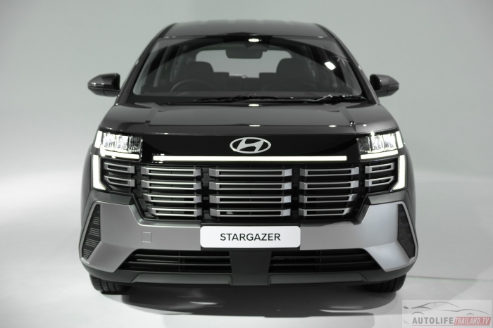 Hyundai-STARGAZER-5