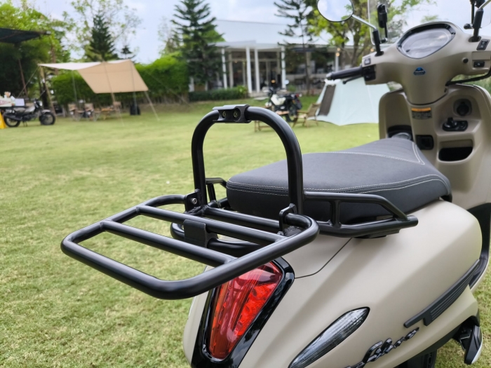 Yamaha-Grand-Filano-Hybrid-Special-Edition-Outdoor-Fashion-4