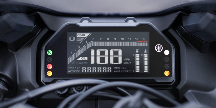 yamaha-r3-12