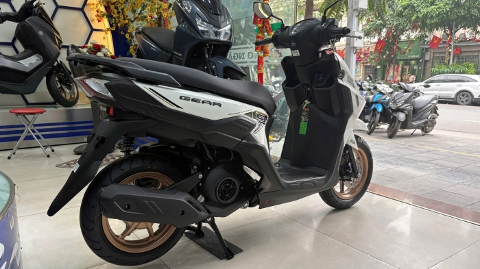 Yamaha-Gear-125-hybrid-1